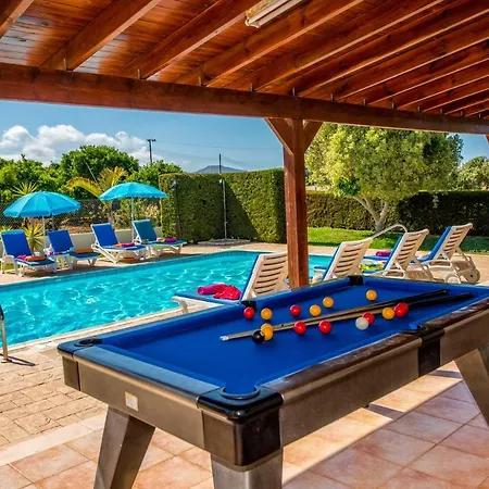 Androniki Luxury Sea Views Pool Bbq Wifi A/c *