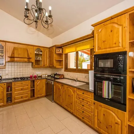 Androniki Luxury Sea Views Pool Bbq Wifi A/c Villa *