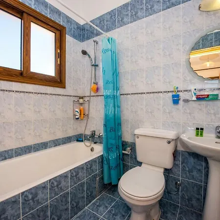 Androniki Luxury Sea Views Pool Bbq Wifi A/c Villa