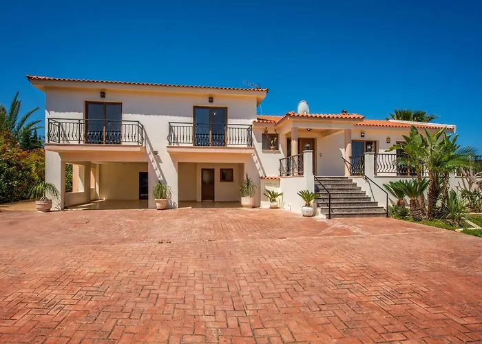 빌라 Androniki Luxury Sea Views Pool Bbq Wifi A/c 폴리스