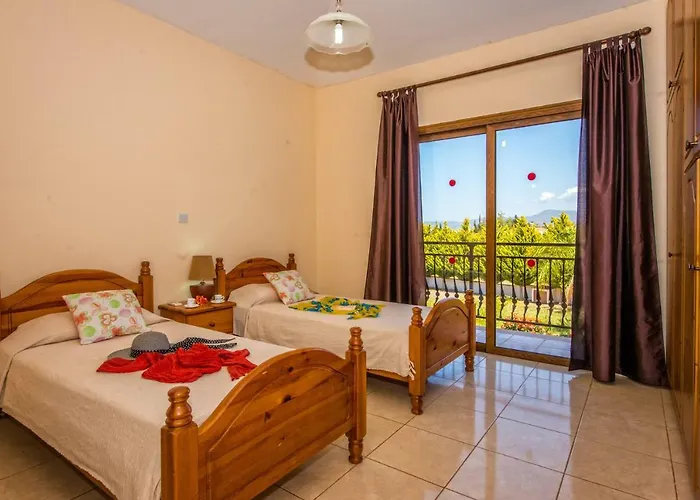 Androniki Luxury Sea Views Pool Bbq Wifi A/c 폴리스